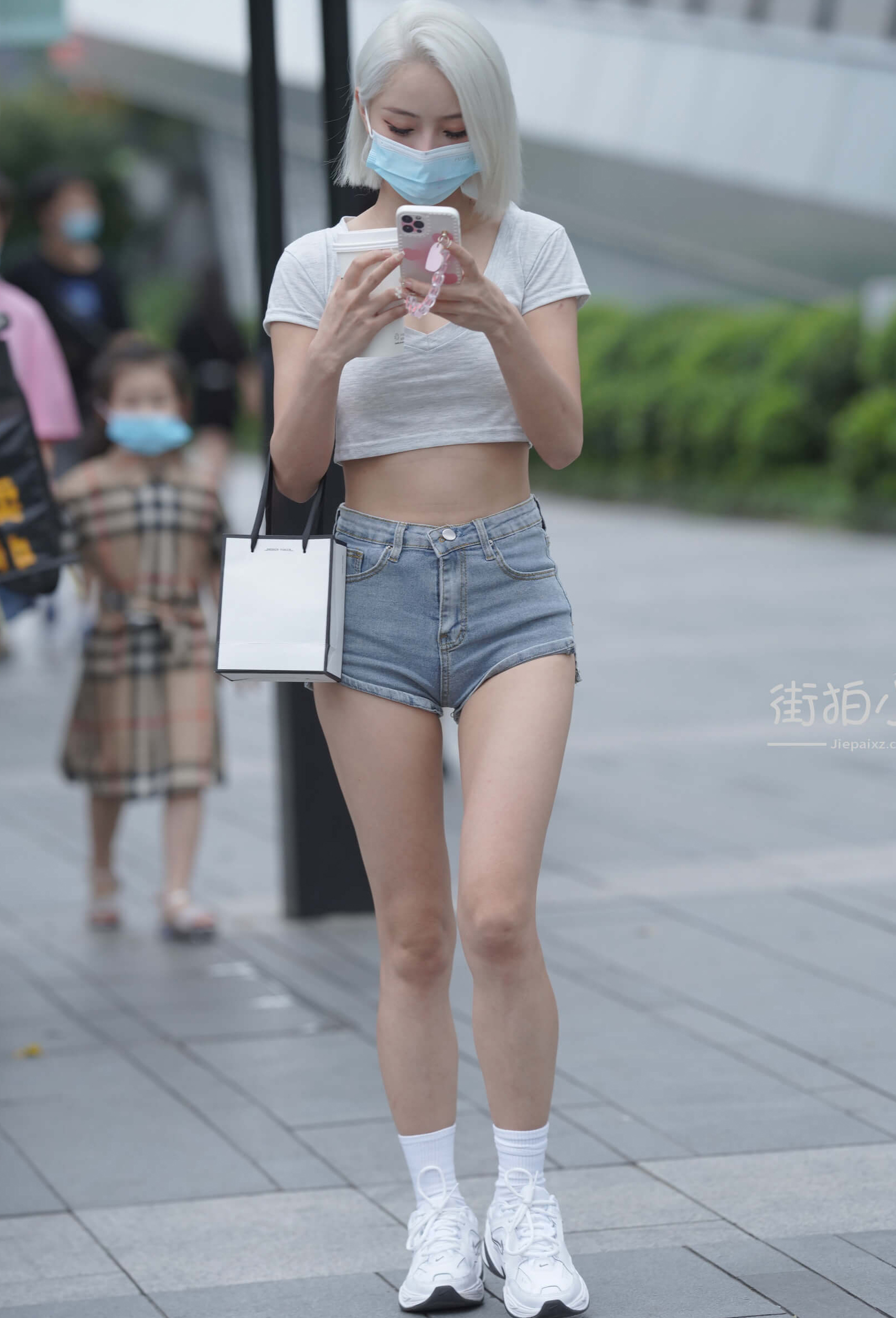 15207101640041.jpg